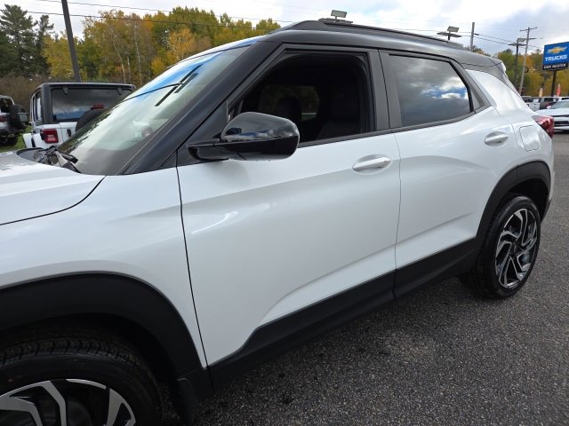 New 2025 Chevrolet TrailBlazer RS w/ Convenience Package image 14