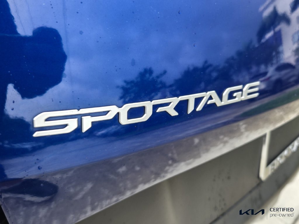 Certified 2023 Kia Sportage EX FWD image 11
