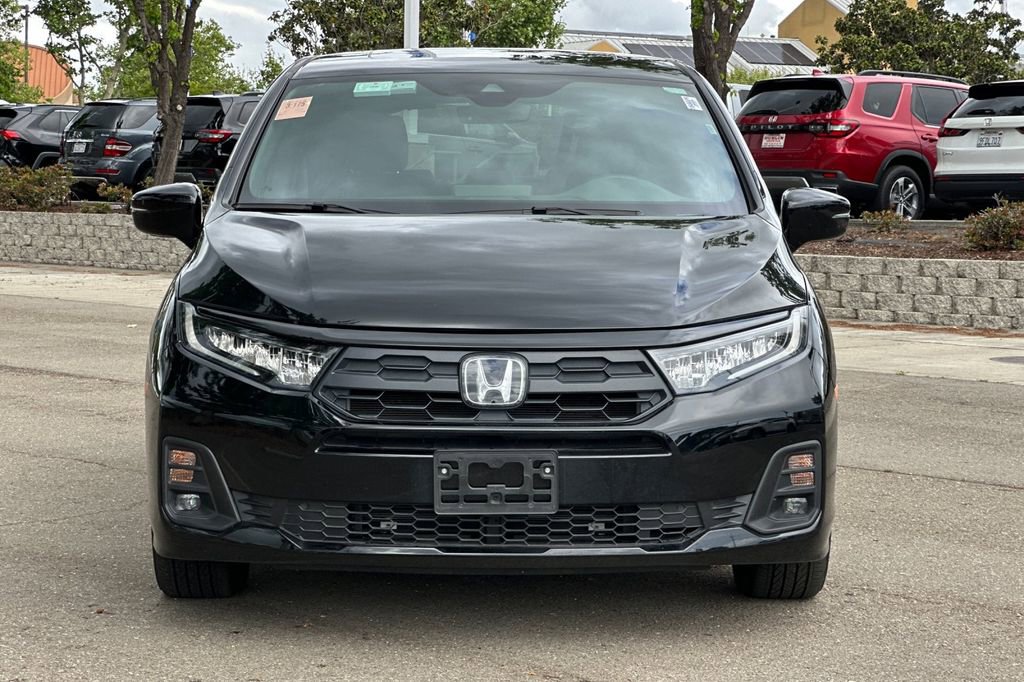 Certified 2025 Honda Odyssey Sport-L image 9