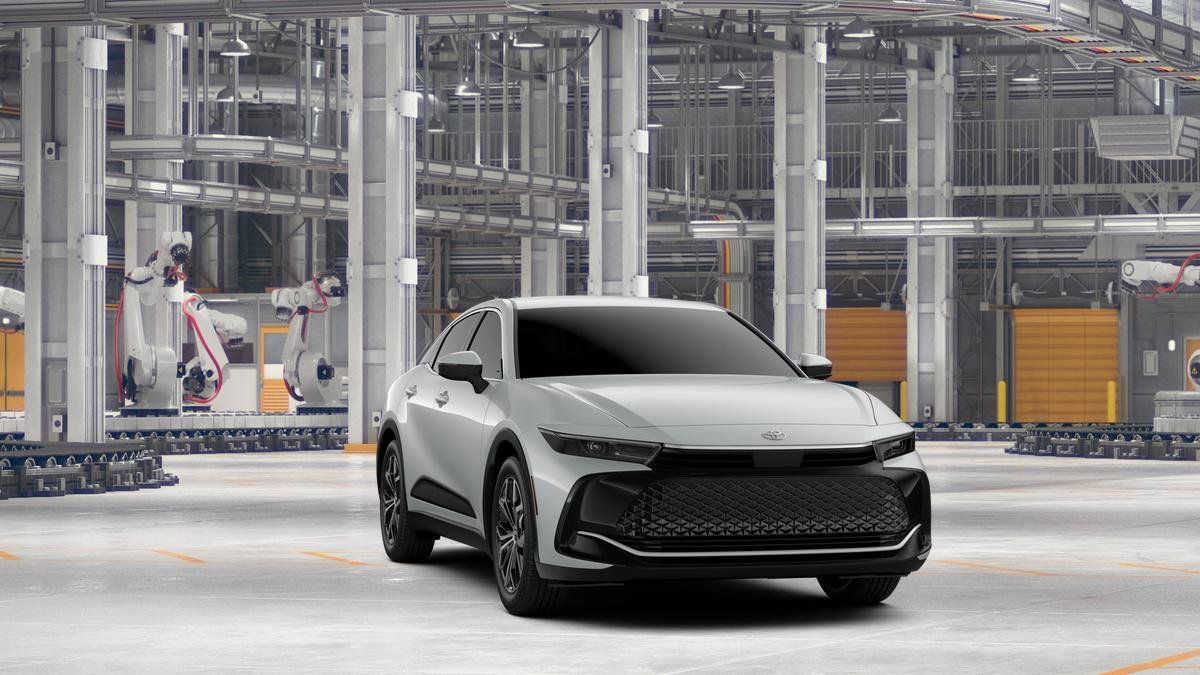 New 2026 Toyota Crown XLE AWD/4WD image 16