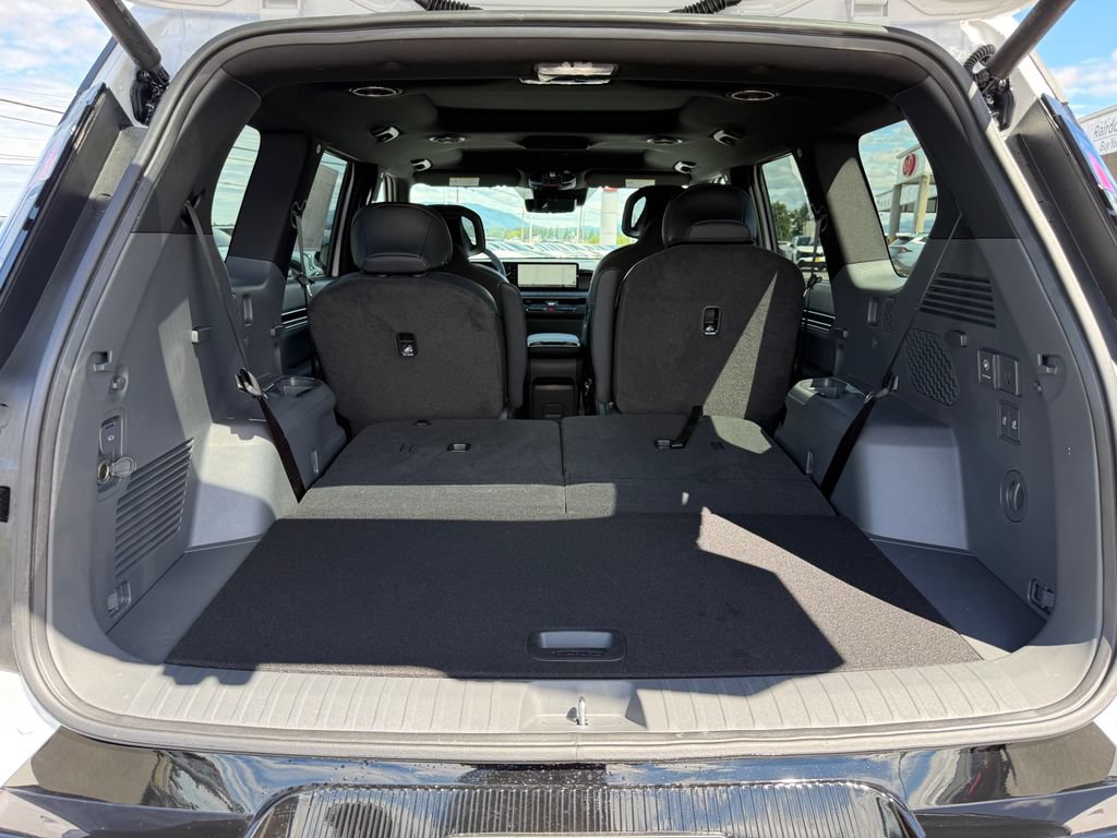 New 2026 Kia EV9 Land w/ Nightfall Edition Package AWD/4WD image 11