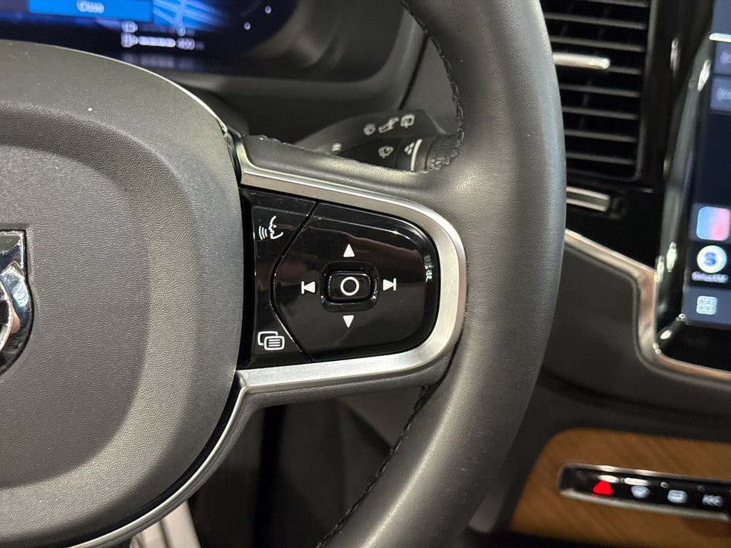 Certified 2024 Volvo XC90 T8 Plus w/ Protection Package Premier AWD/4WD image 13