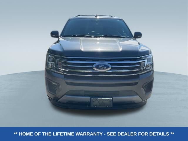 Used 2020 Ford Expedition XLT w/ Equipment Group 202A RWD image 2