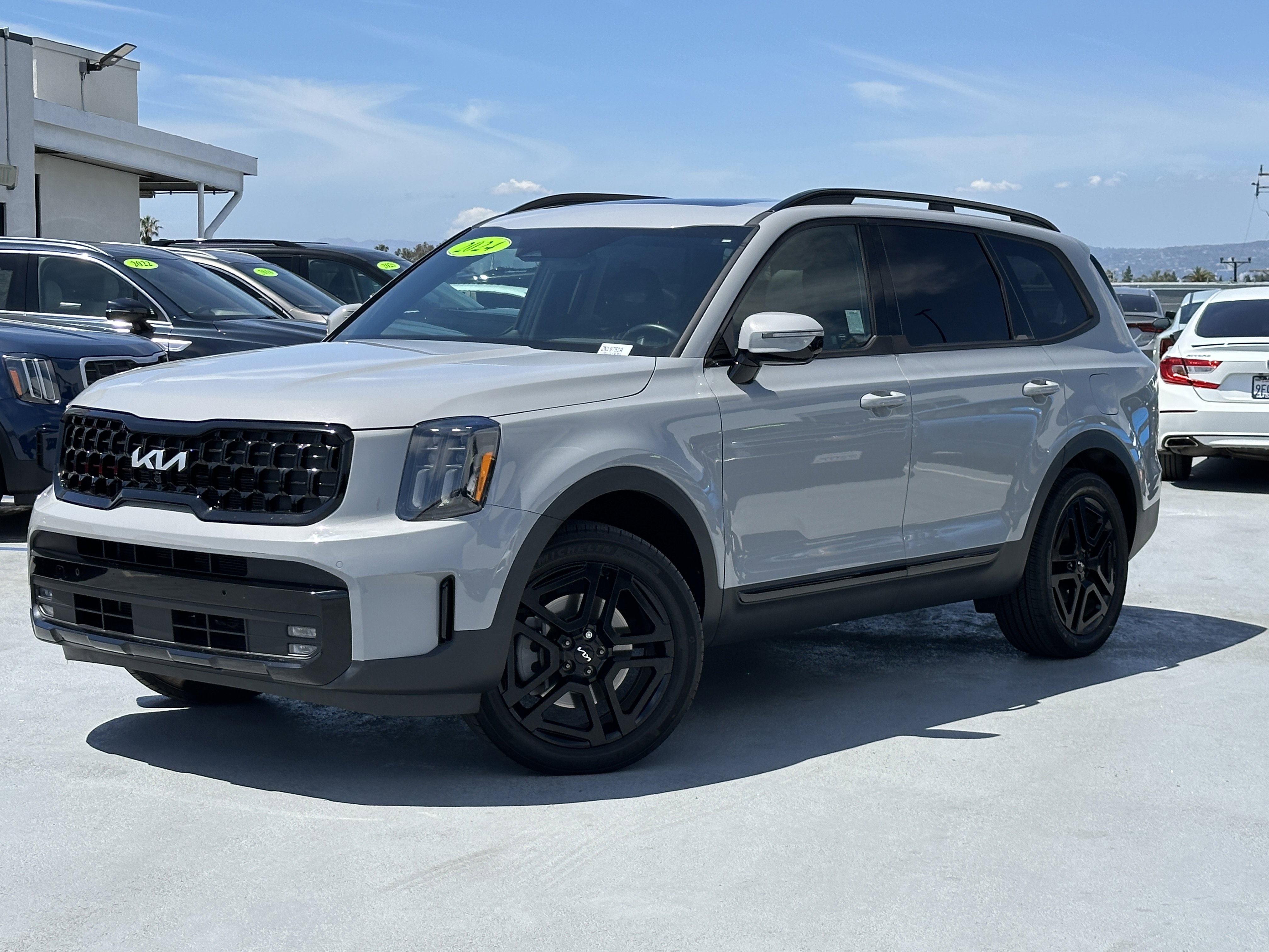 Certified 2024 Kia Telluride SX X-Line image 2