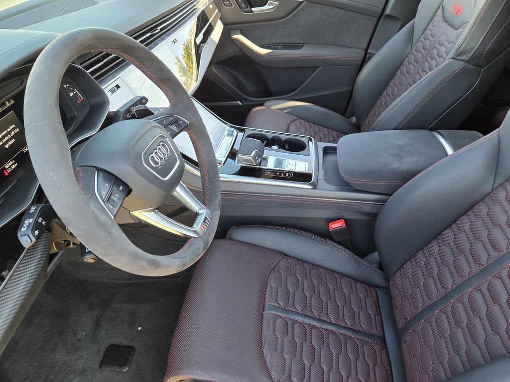 Used 2025 Audi RS Q8 performance image 14