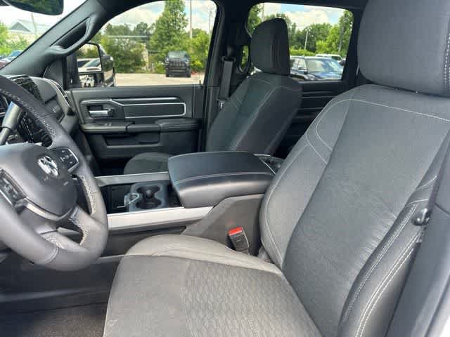 Used 2025 RAM 2500 Big Horn AWD/4WD image 4