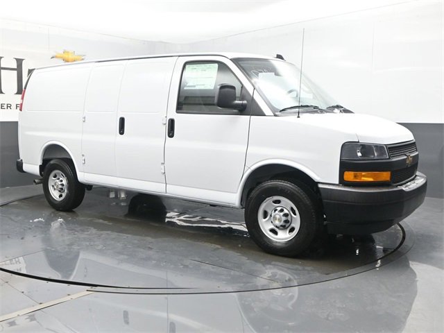 New 2025 Chevrolet Express 2500 w/ Driver Convenience Package image 6