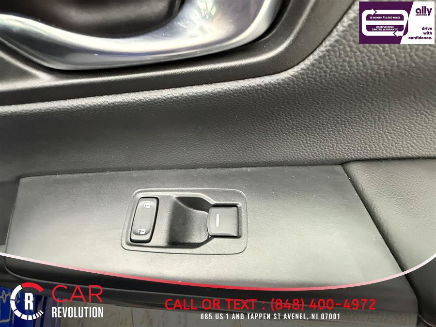 Used 2025 Honda CR-V Sport image 38