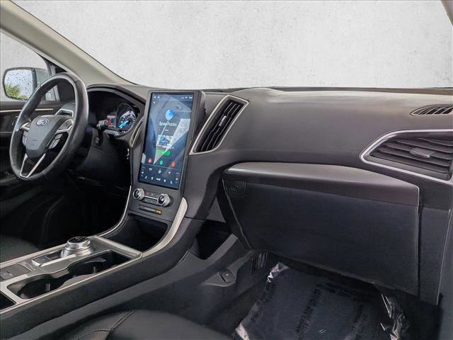 Used 2024 Ford Edge SEL image 19