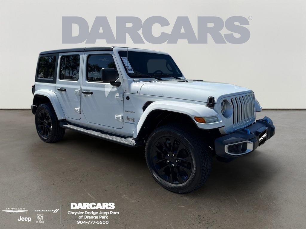 Used 2023 Jeep Wrangler Unlimited Sahara w/ Cold Weather Group AWD/4WD image 1