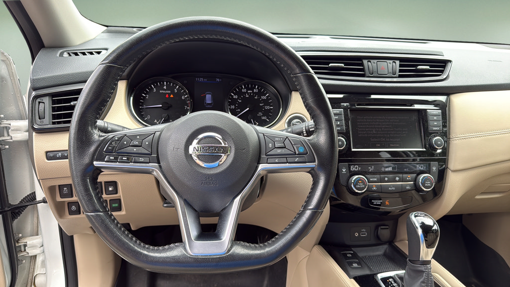 Used 2018 Nissan Rogue SL w/ Premium Package AWD/4WD image 22