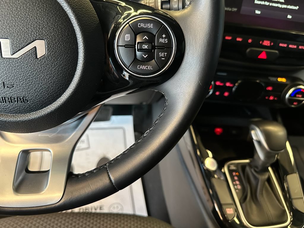 Used 2022 Kia Soul X-Line FWD image 12