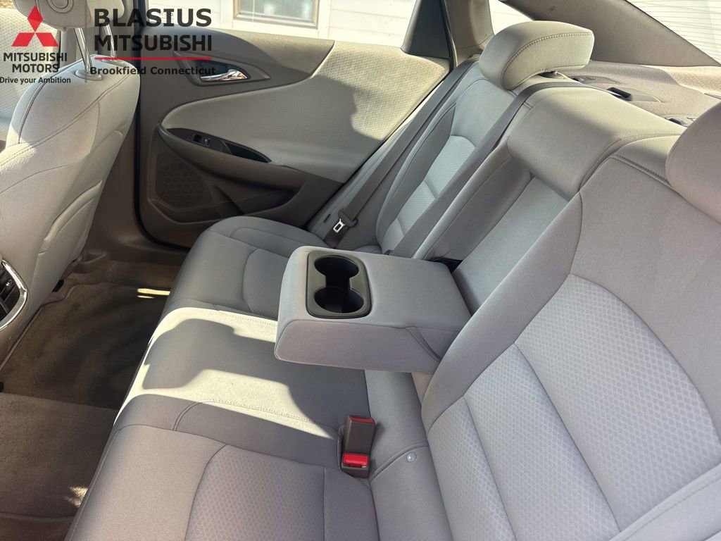 Used 2018 Chevrolet Malibu Hybrid FWD image 31