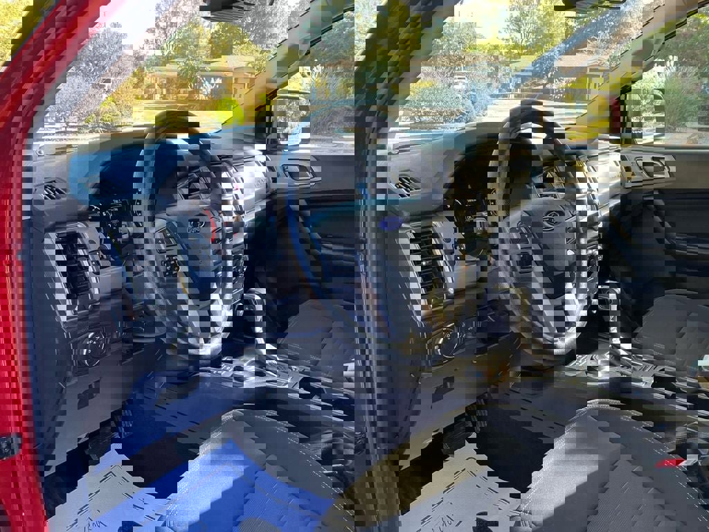 Used 2019 Ford Ranger XLT w/ FX4 Off-Road Package image 16