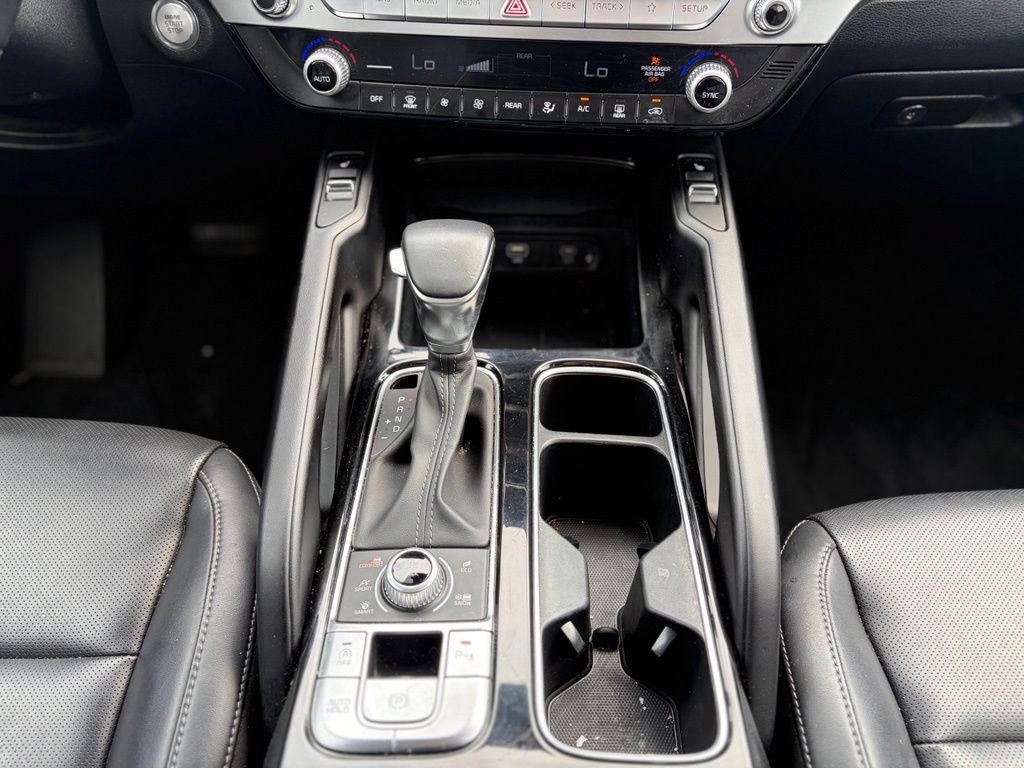 Used 2025 Kia Telluride S AWD/4WD image 32