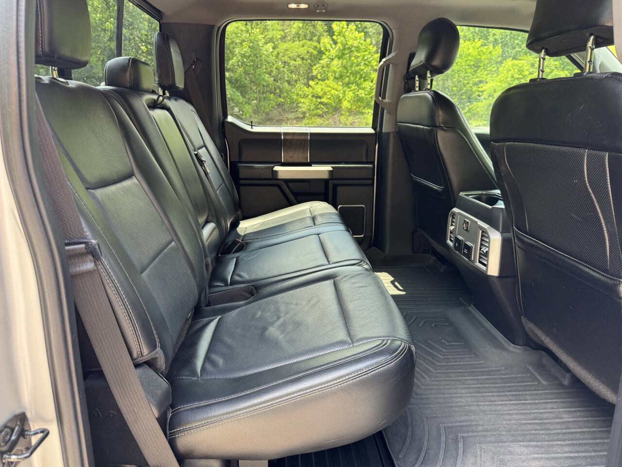 Used 2017 Ford F250 Lariat w/ Lariat Ultimate Package image 15