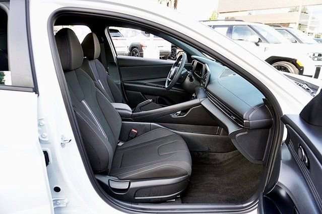 Certified 2026 Hyundai Elantra Sport image 11
