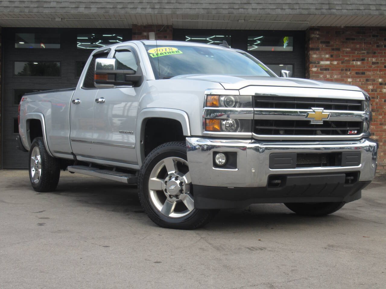 Used 2018 Chevrolet Silverado 2500 LTZ w/ Vortec Plus Package AWD/4WD image 1