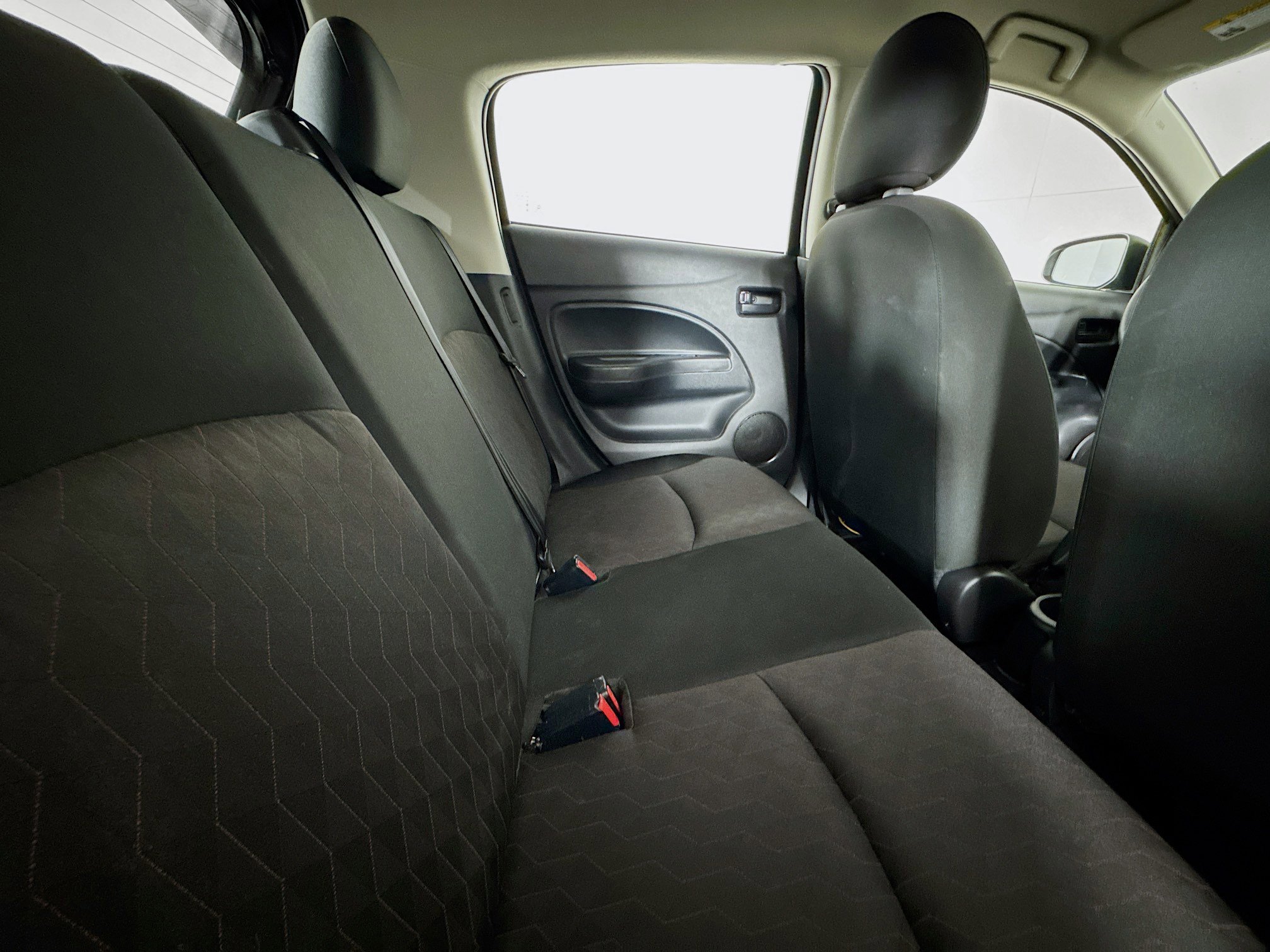 Used 2024 Mitsubishi Mirage LE image 25