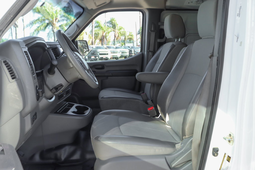 Used 2020 Nissan NV 3500 S RWD image 18