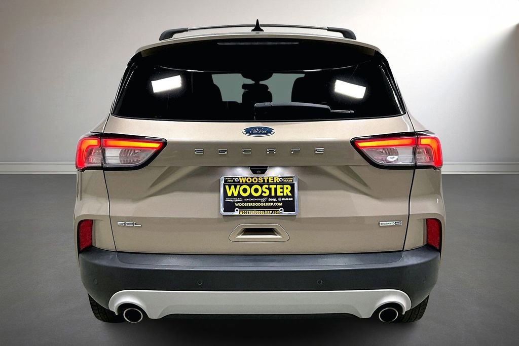 Used 2020 Ford Escape SEL image 6