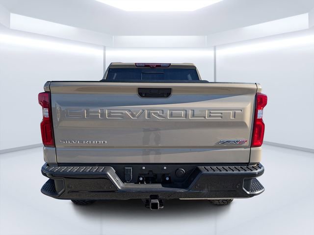 Used 2023 Chevrolet Silverado 1500 ZR2 w/ Technology Package image 4