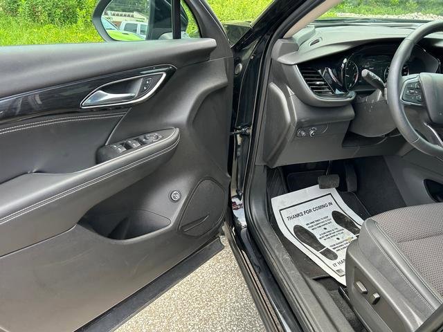 Used 2023 Buick Envision Preferred image 9