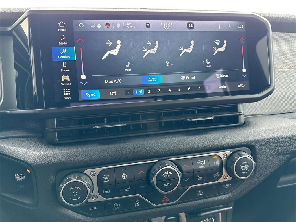 Used 2024 Jeep Gladiator Sport image 18