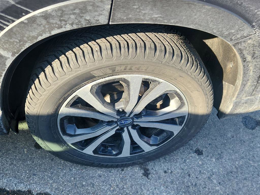 Used 2020 Subaru Forester Limited w/ Popular Package #3 image 6