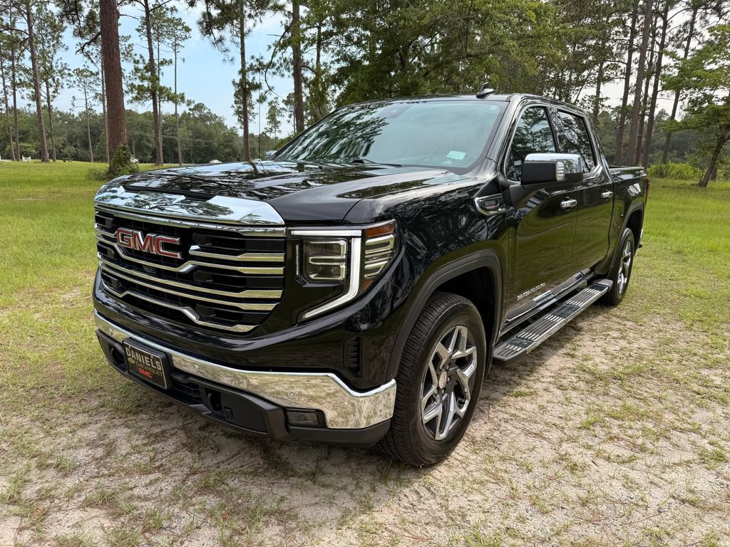 Used 2022 GMC Sierra 1500 SLT w/ SLT Premium Plus Package