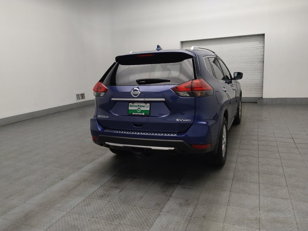 Used 2017 Nissan Rogue SV image 9