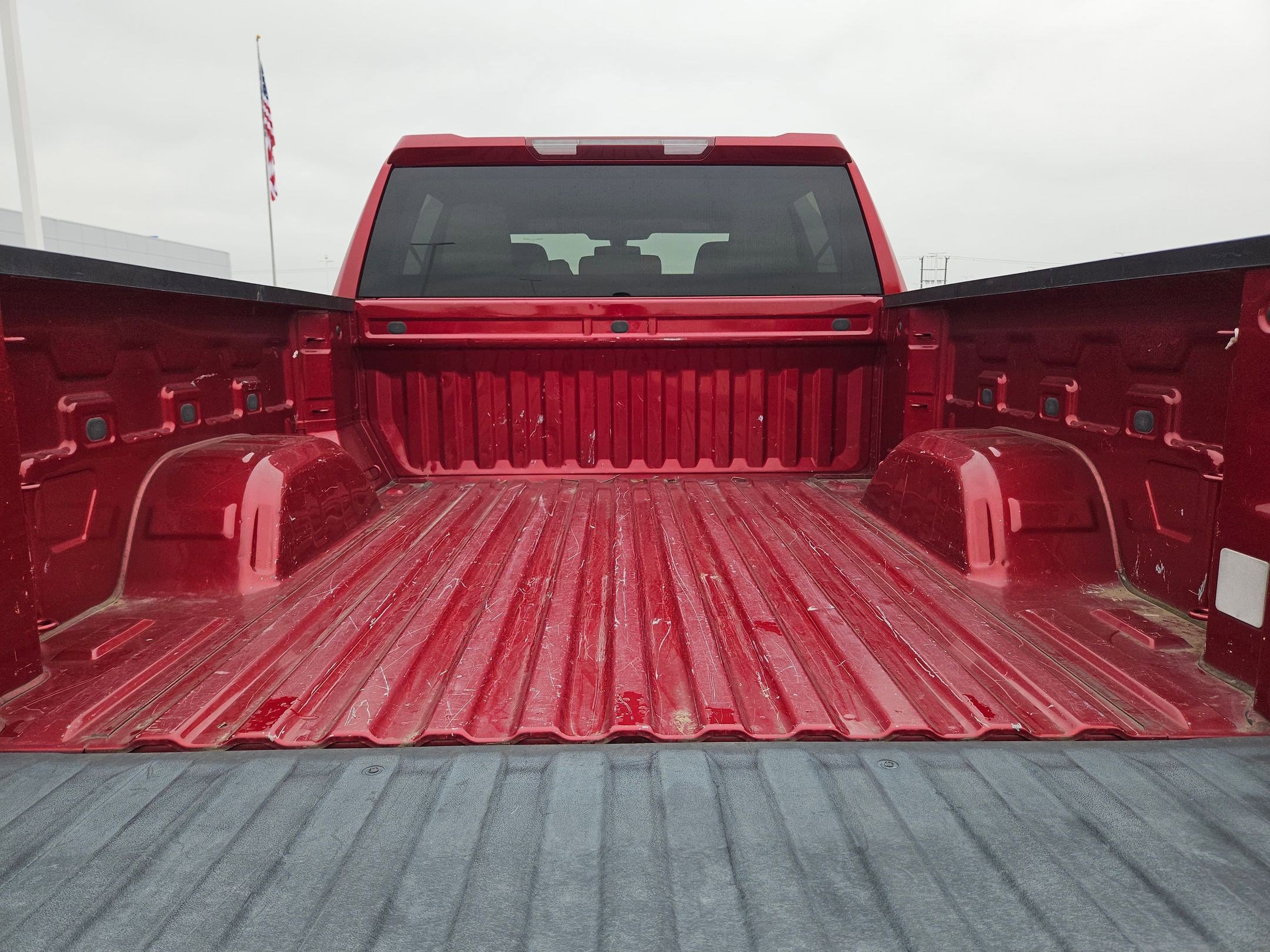 Used 2019 Chevrolet Silverado 1500 LT RWD image 23