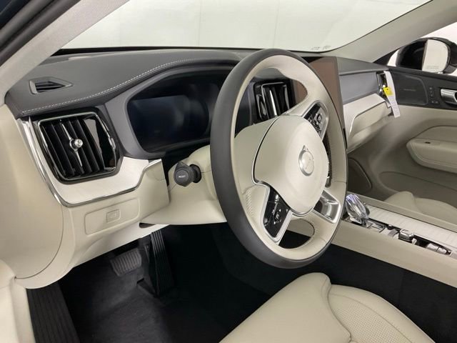 New 2026 Volvo XC60 B5 Ultra w/ Protection Package Premier image 18
