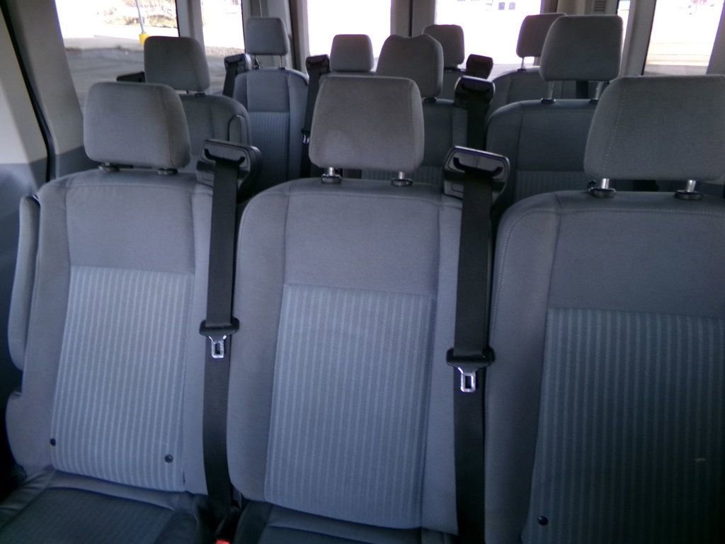 Used 2018 Ford Transit 350 XLT image 12