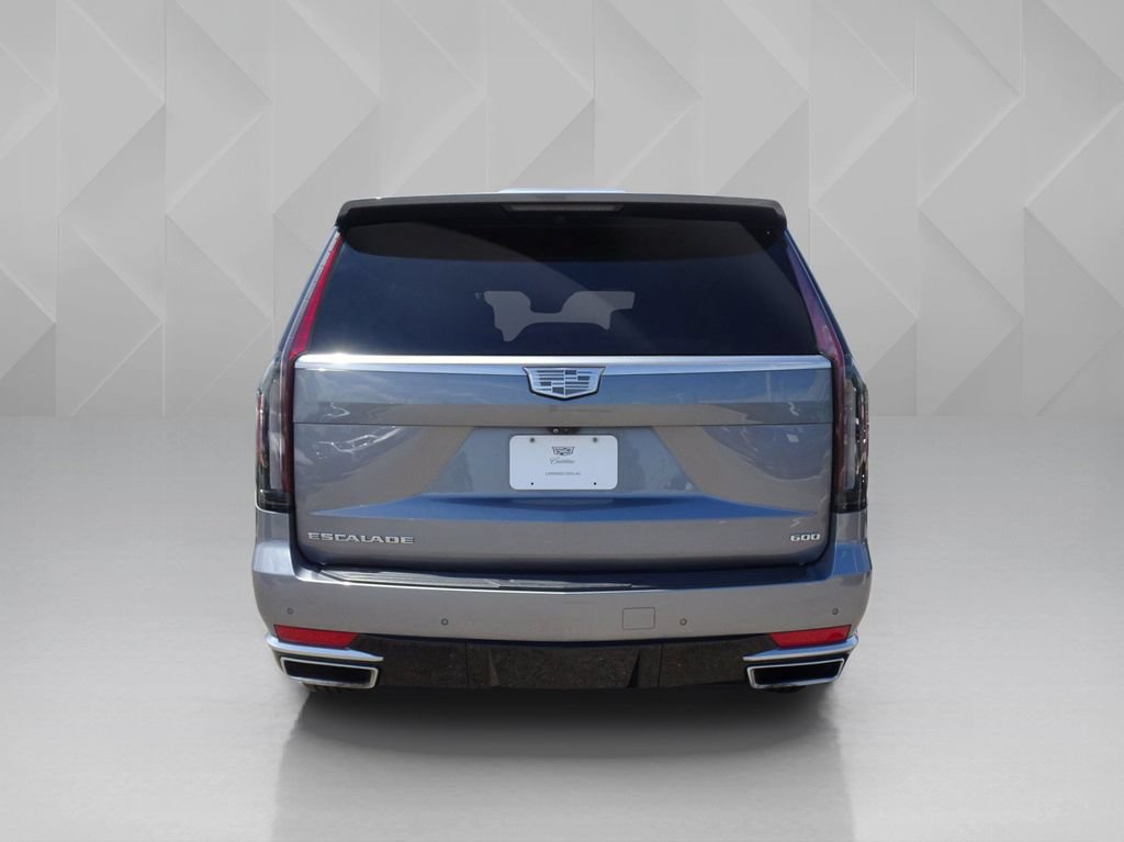 Used 2021 Cadillac Escalade Premium Luxury AWD/4WD image 4