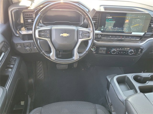 Used 2024 Chevrolet Silverado 2500 LT image 10