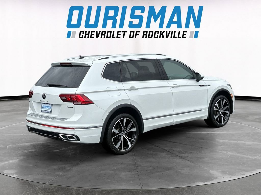 Used 2022 Volkswagen Tiguan SEL R-Line image 6