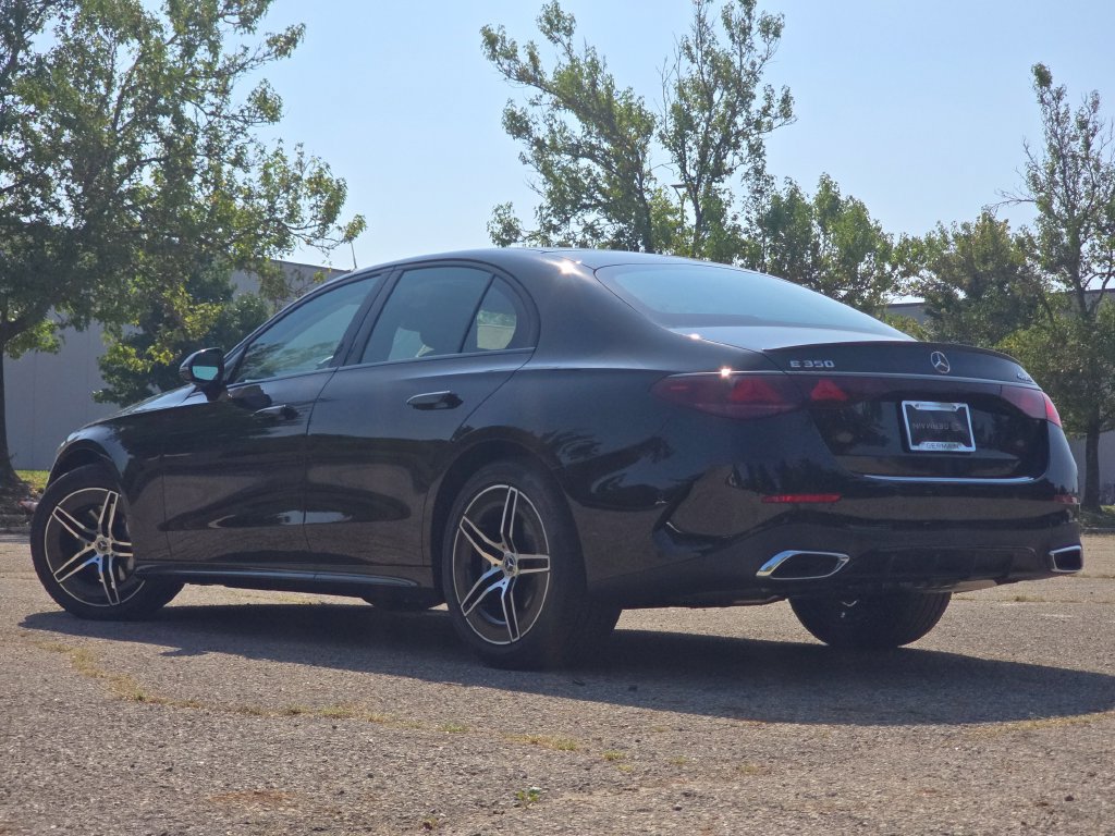 New 2027 Mercedes-Benz E 350 4MATIC Sedan image 15