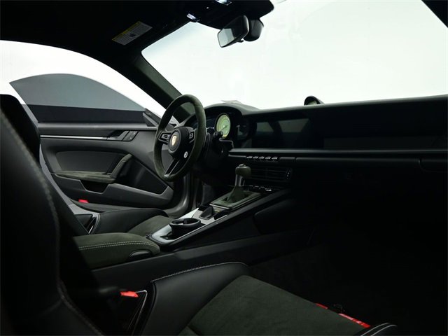 Used 2023 Porsche 911 GT3 image 29