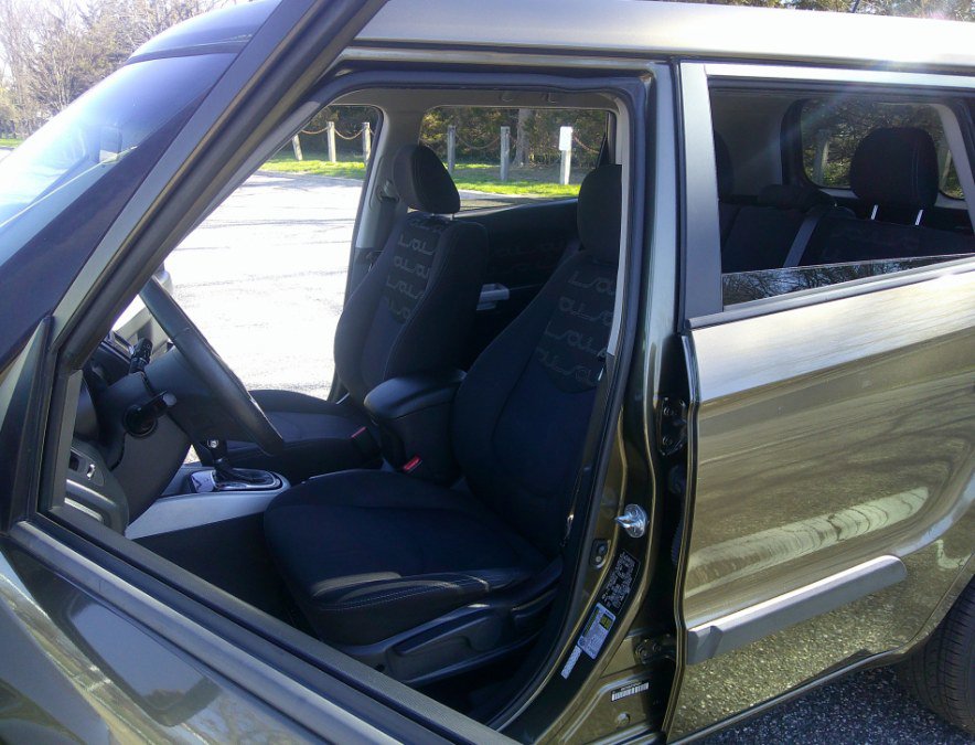 Used 2012 Kia Soul + image 55