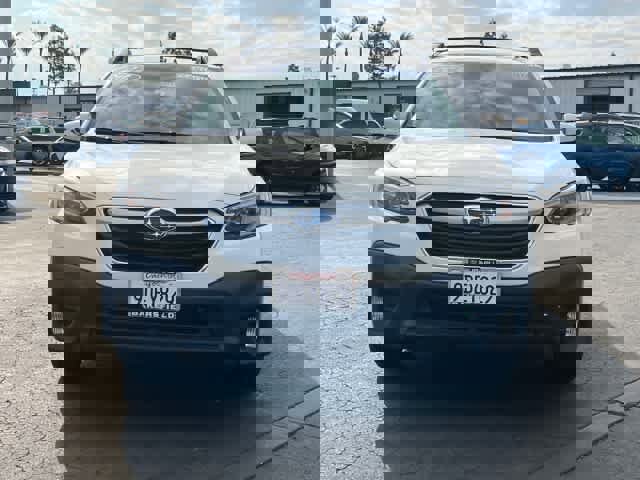 Certified 2022 Subaru Outback Premium image 2