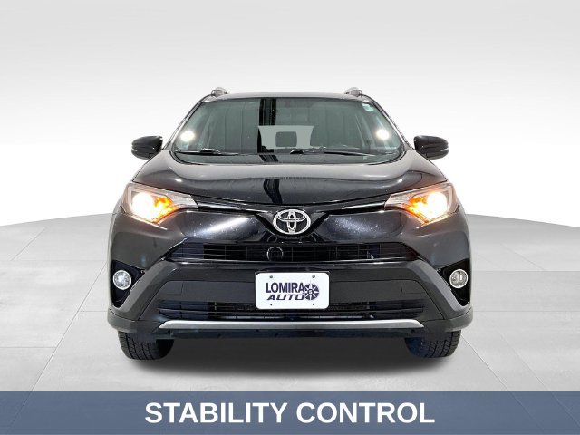 Used 2016 Toyota RAV4 XLE AWD/4WD image 3