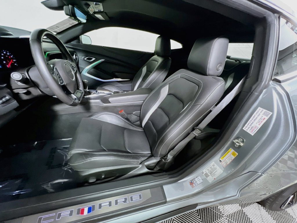 Used 2024 Chevrolet Camaro LT RWD image 12