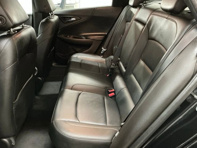 Used 2018 Chevrolet Malibu Premier w/ Premier Sun and Wheel Package image 12