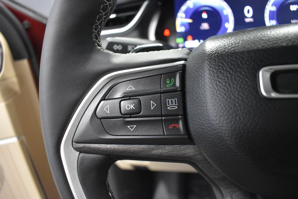 Used 2024 Jeep Grand Cherokee Limited RWD image 30