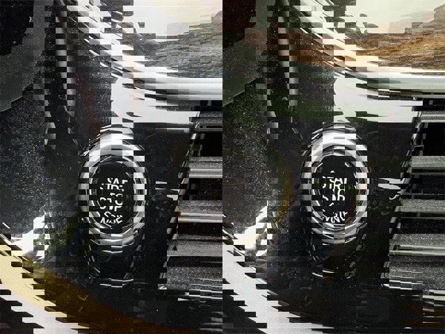 Used 2023 BMW 530e image 23