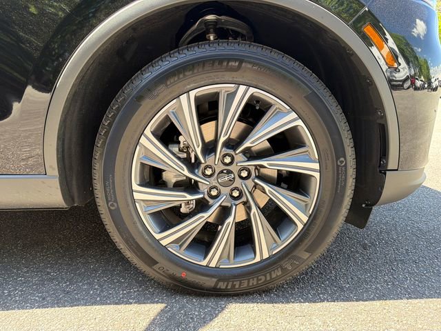 New 2026 Lincoln Aviator AWD image 13
