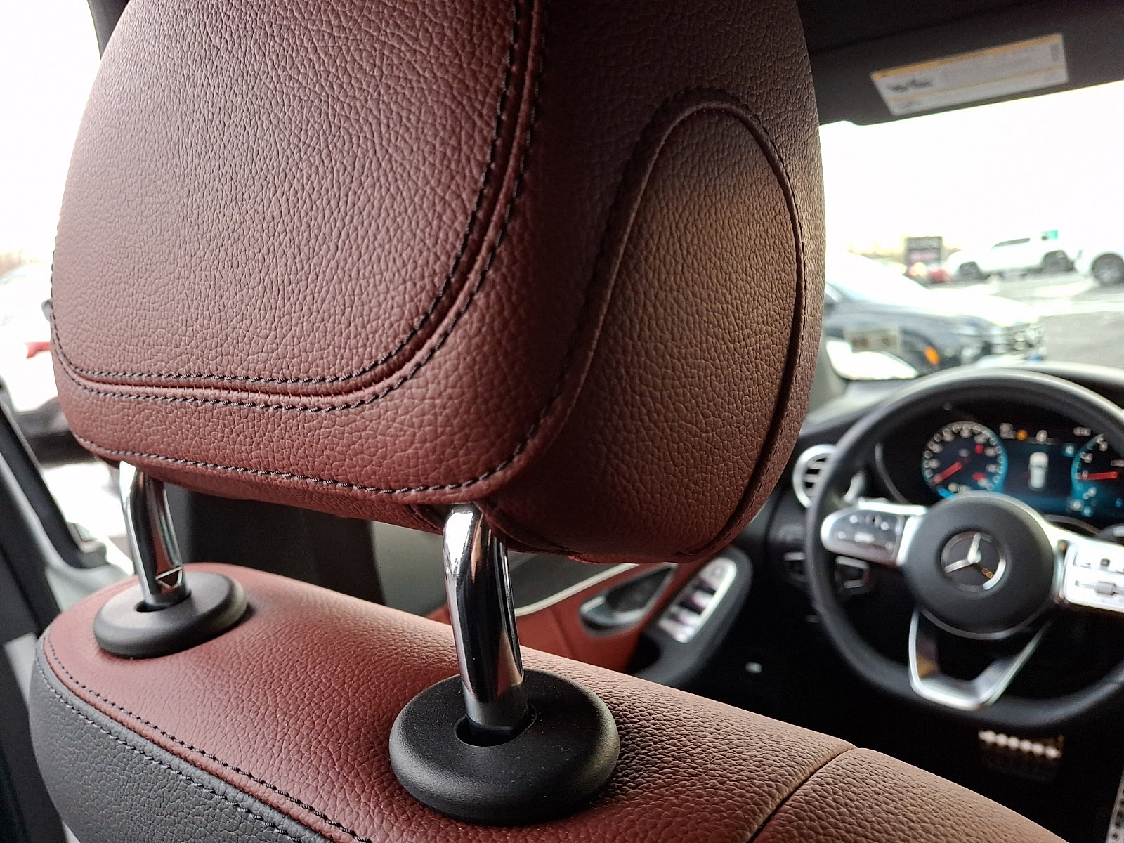 Used 2022 Mercedes-Benz GLC 300 4MATIC image 13