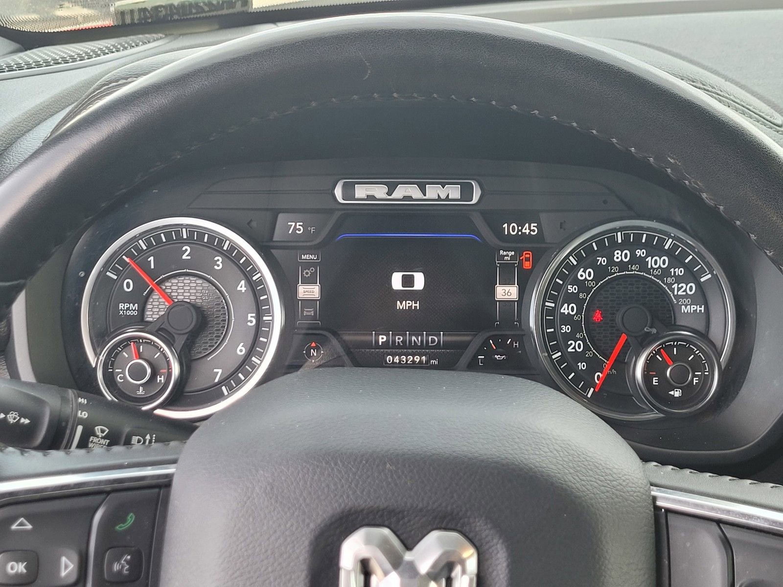 Used 2024 RAM 1500 Laramie image 30