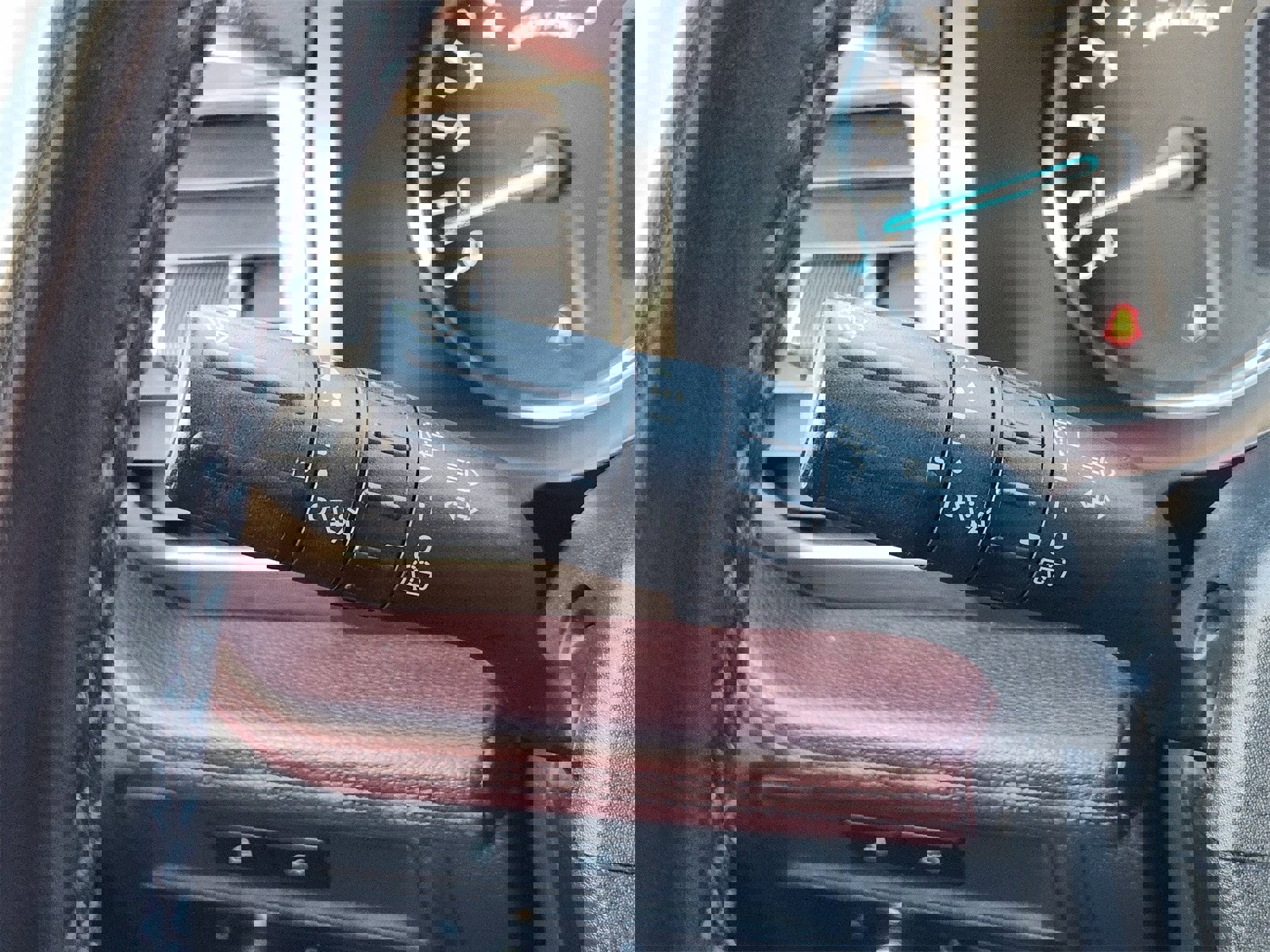 Used 2023 Ford Expedition Limited image 39